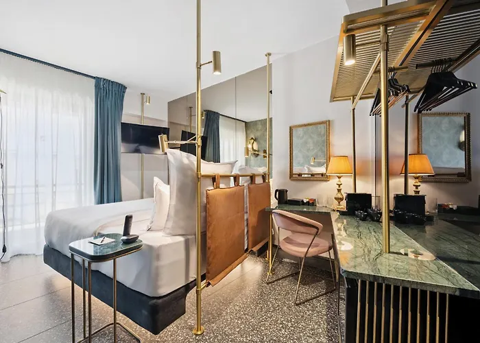 Skylark, Aluma Hotels & Resorts