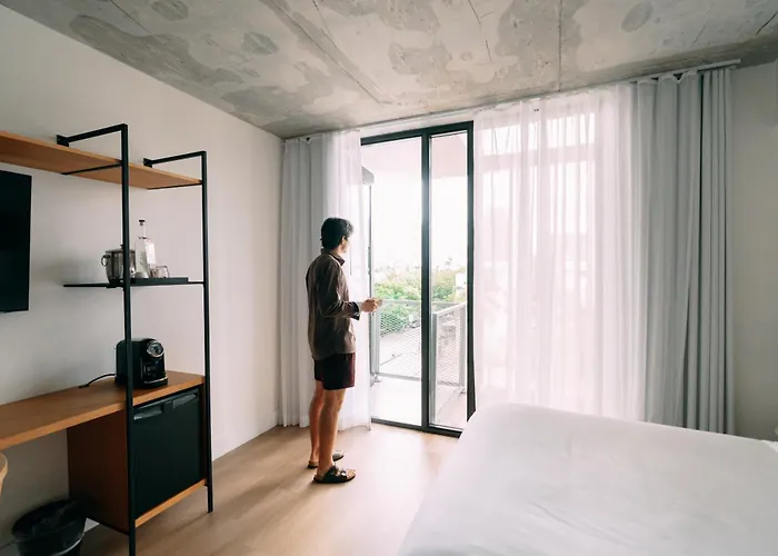 Upsun Hotel