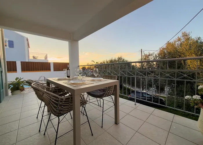 Regina Villa