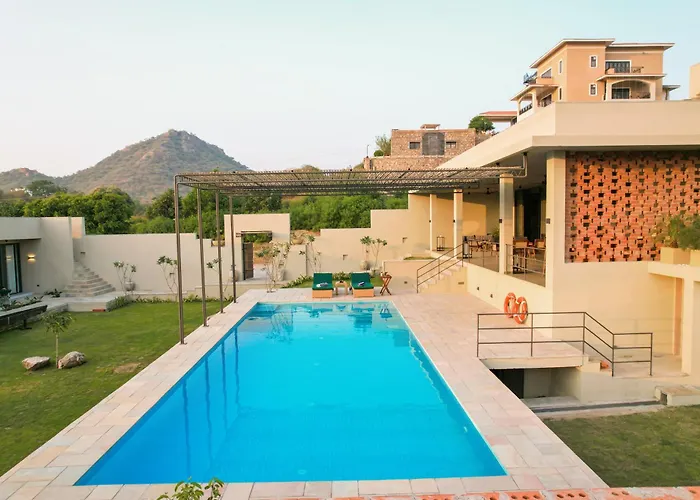 SaffronStays Villa Rohi
