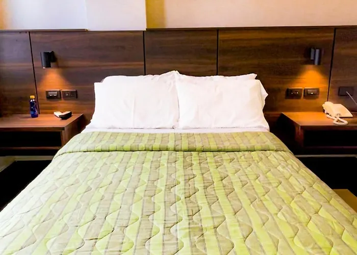 Hotel Delfin Rosado Puyo
