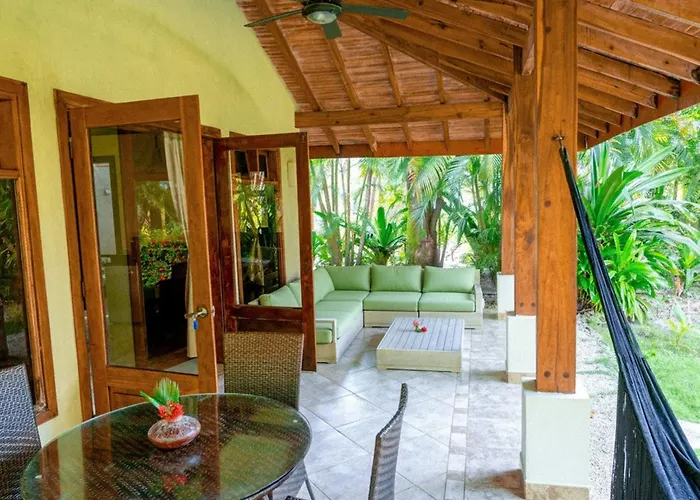 Playa Cielo Beachfront - Santa Teresa, Costa Rica