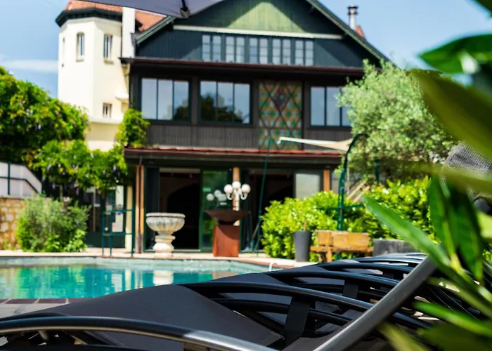 La Maison cachée du PAVILLON BELLEVUE