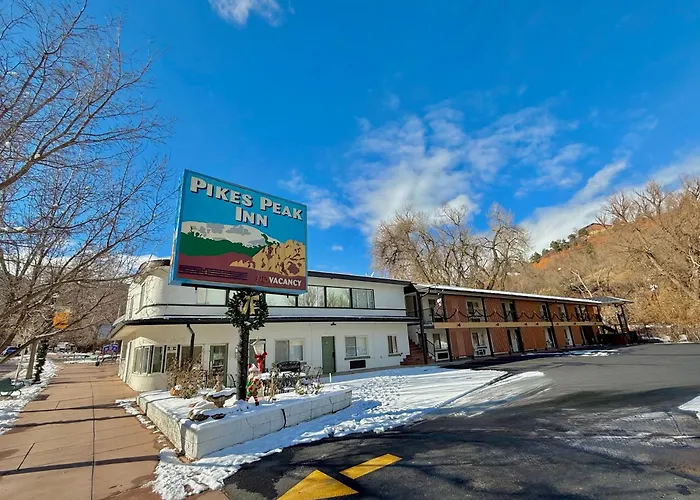 Pikes Peak Inn