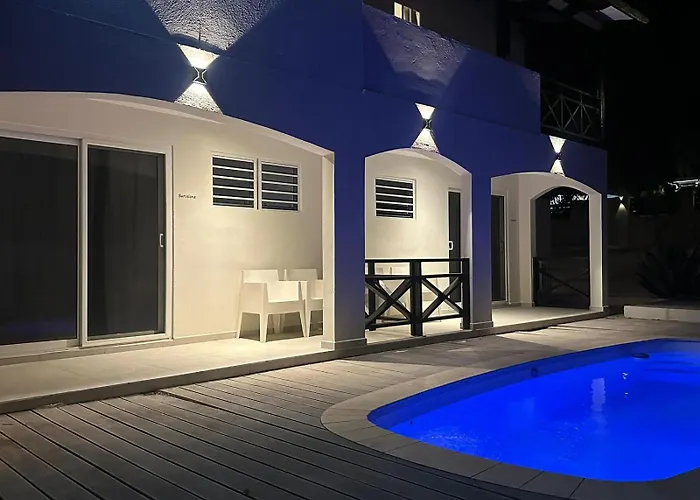 Cas Grandi Studios & Apartments With Pool & Jacuzzi
