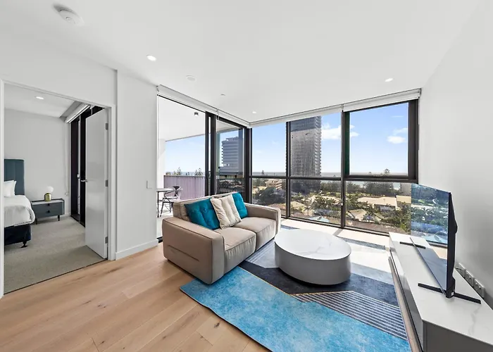 Yves Mermaid Beach Apartments By Cllix