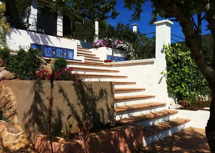 Independ Room In Villa With Views 2