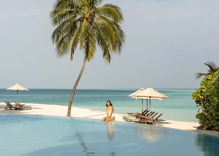 Sun Siyam Vilu Reef - 24 Hours All-Inclusive Dine-Around With Complimentary Return Trip Meedhoo 