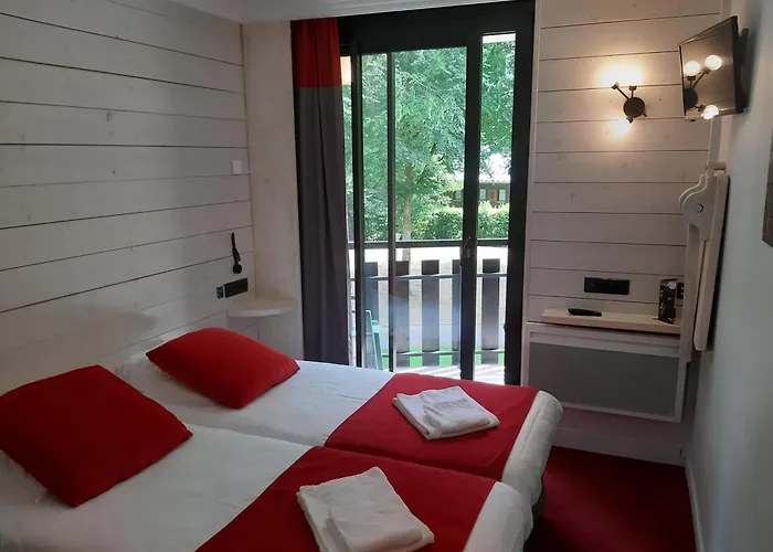 AEC Village Vacances - Les Becchi Samoëns