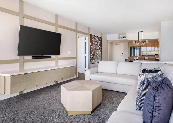 Suites At Elara Las Vegas Center Strip-No Resort Fees