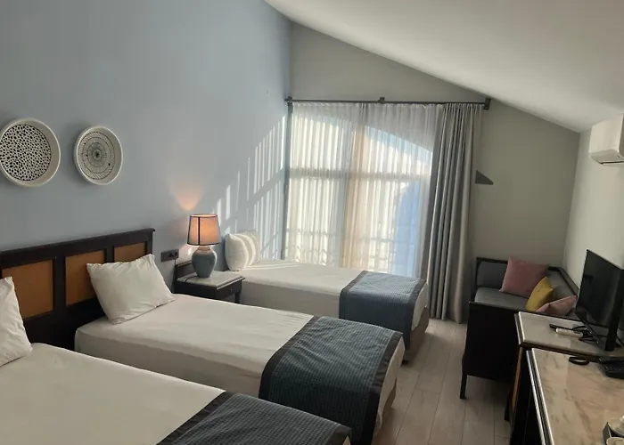 Lara Park Hotel