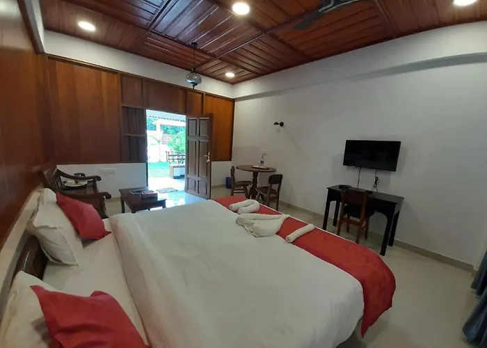 Sun View Beach Resort Varkala
