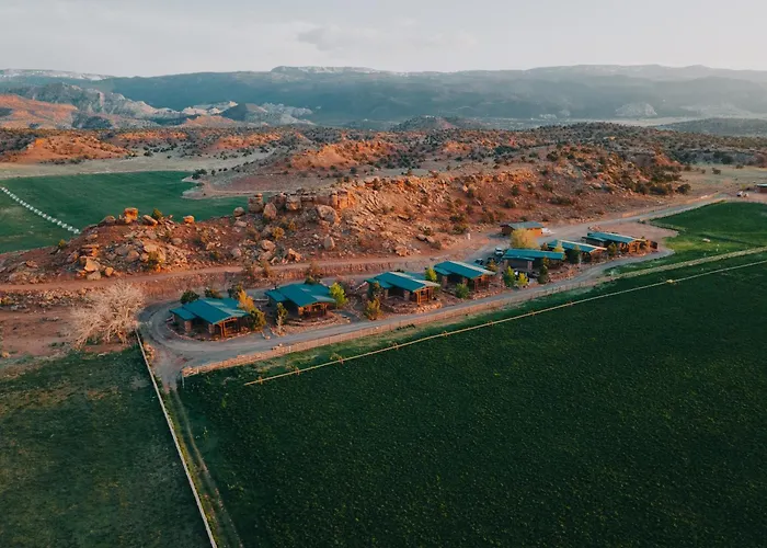 Cougar Ridge Resort