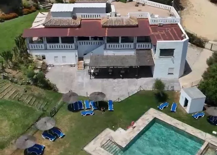 Hostal Restaurante Benalup Golf