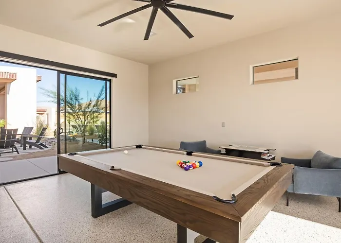 Peak By Fieldtrip - 8 Bedroom Modern Oasis - 2 Pools Joshua Tree