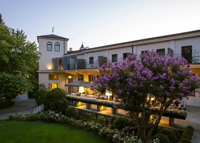 Alter Hotel