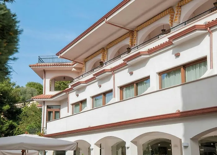 Hotel Paradiso