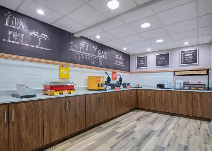 Hampton Inn East Aurora, Ny
