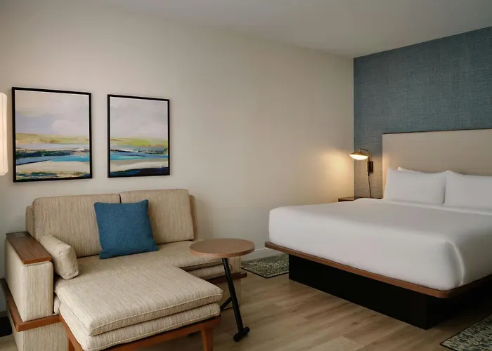 Courtyard By Marriott Orlando Airport