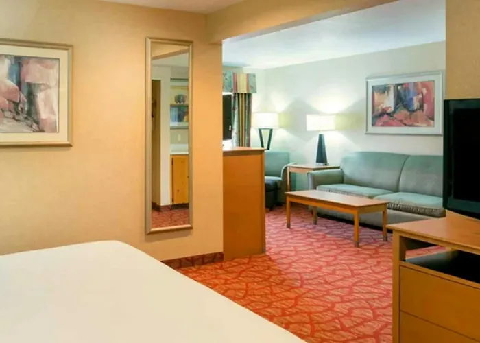 The Lodge At Roseburg