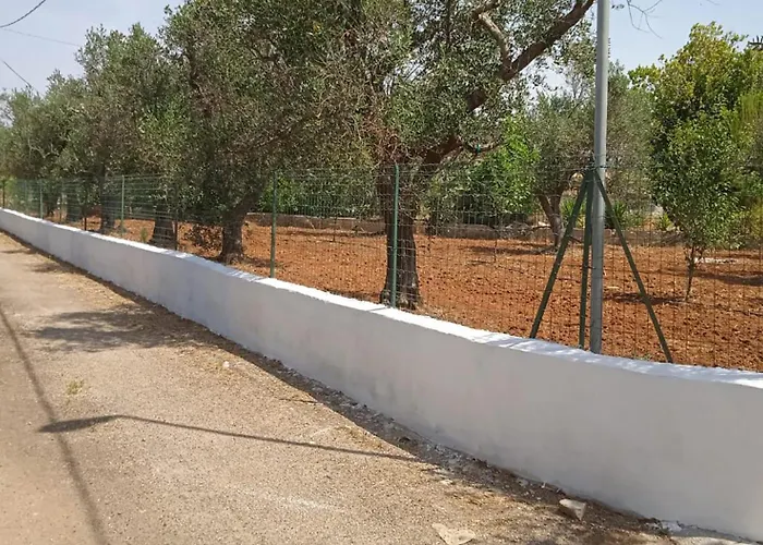 TERRA ROSSA casa di campagna con piscina 2 camere da letto, 4 pl, si animali da compagnia