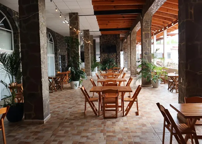 Hotel Tierras Blancas
