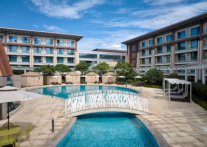 Marriott Jeju Shinhwa World Hotel