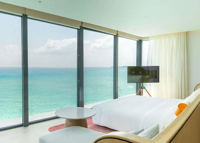 Hotel So/ Maldives à Emboodhoo Lagoon