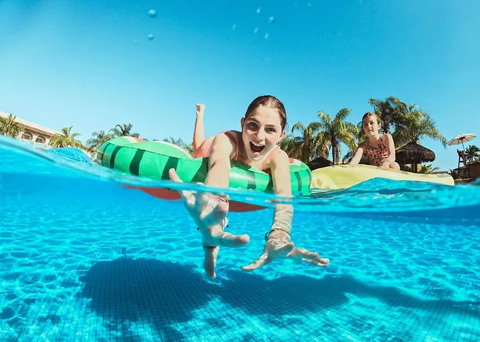 The Signature Level at Grand Palladium Imbassaí Resort&Spa