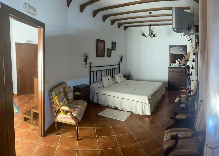 Hotel Meson Fuente del Pino Olvera