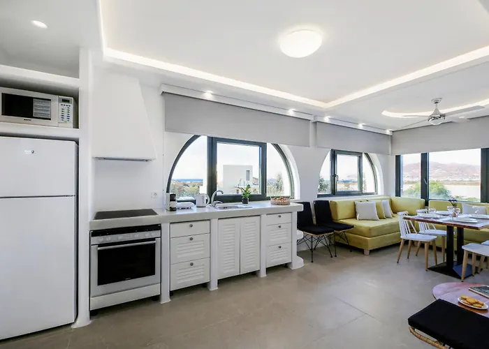 Naxos Palace Hotel