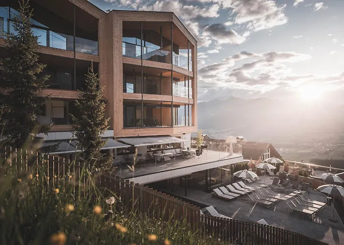 Kronplatz-Resort Berghotel Zirm Valdaora