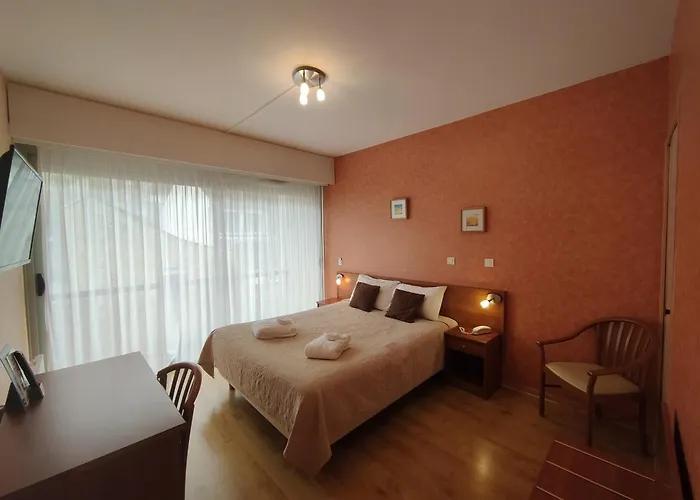 Brit Hotel Du Ban Chaudes-Aigues