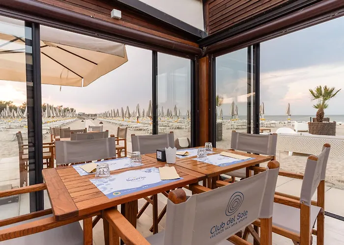 Club Del Sole Spina Family Collection