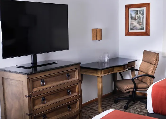 Business Hotel&Suites María Bonita