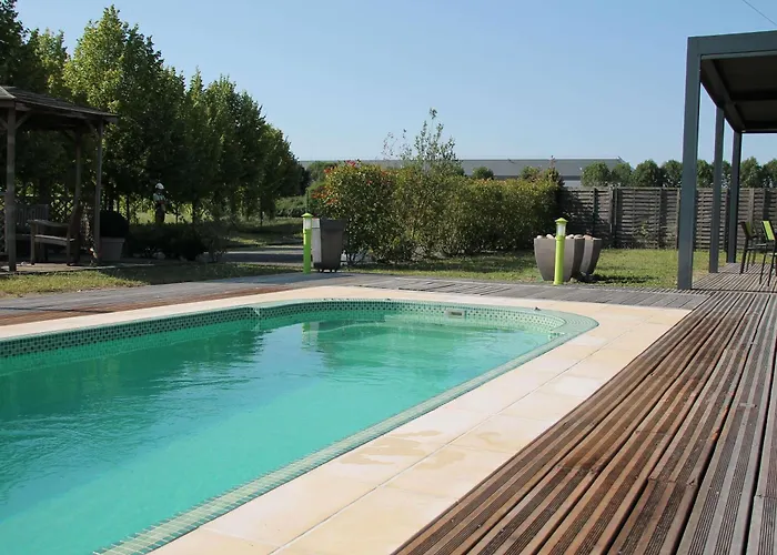 Hôtel ibis Styles Montargis Arboria Pannes 