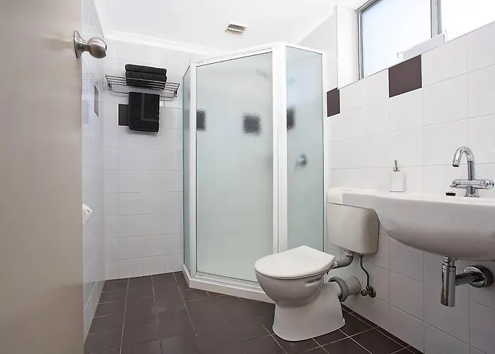 Comfort Inn On Raglan