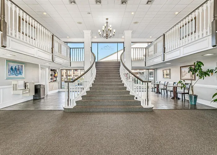 At Home Inn - Pensacola