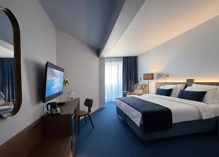 Hotel Kadmo By Aycon