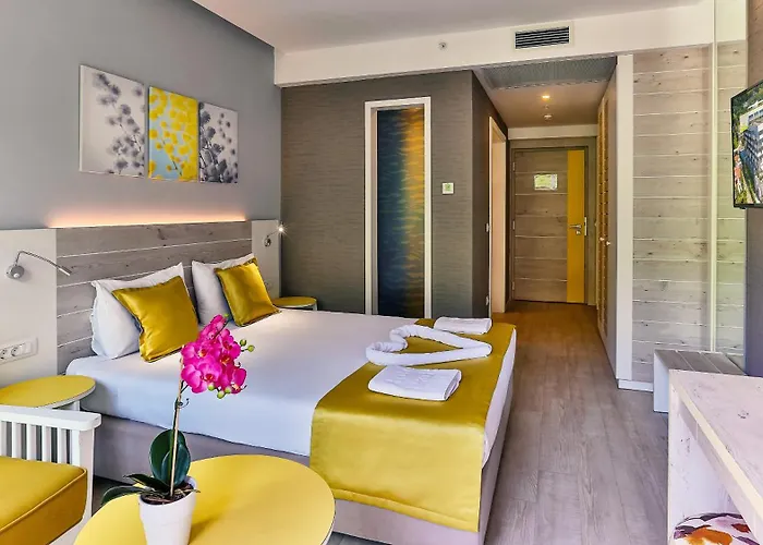 Carine Hotel Park