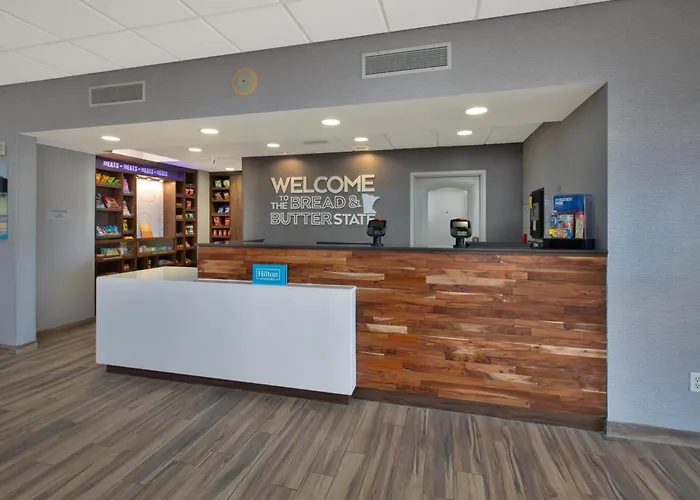 Hampton Inn And Suites St. Cloud