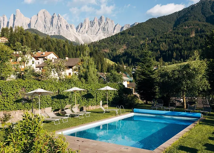 Hotel Tyrol