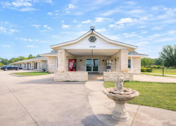 Oyo Tx Hwy 287 Northwest