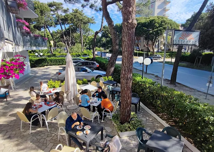 Hotel Sayonara