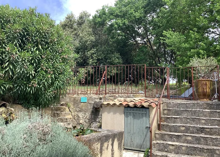 Bed and Breakfast jardin d'antan à Ansouis