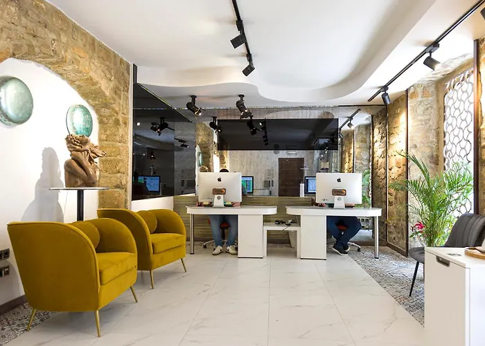 Hotel Fuente Redonda Luxury