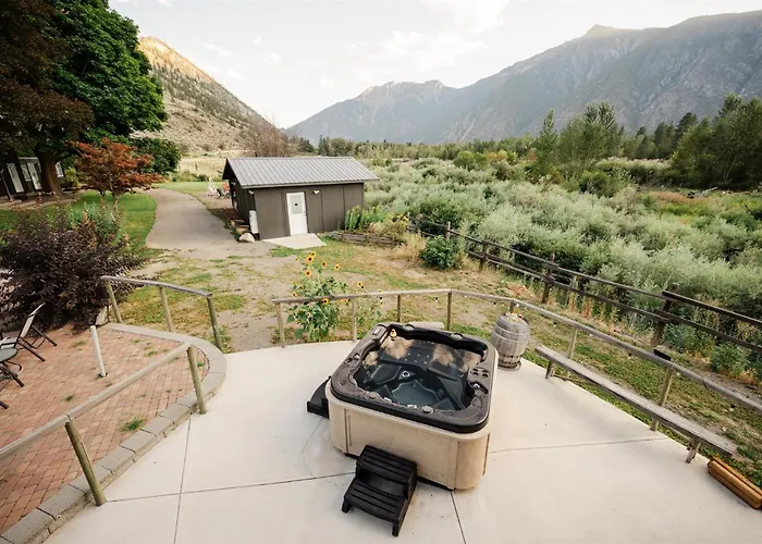 Similkameen Valley Resort