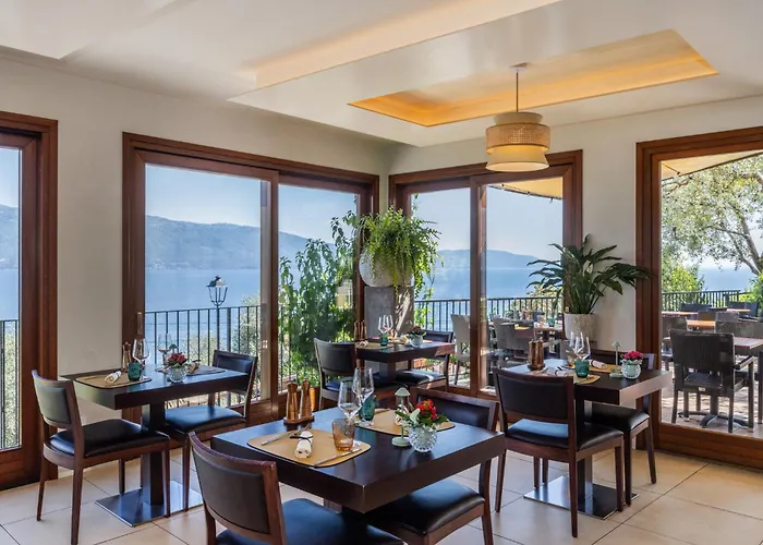 Hotel Meandro - Lake View