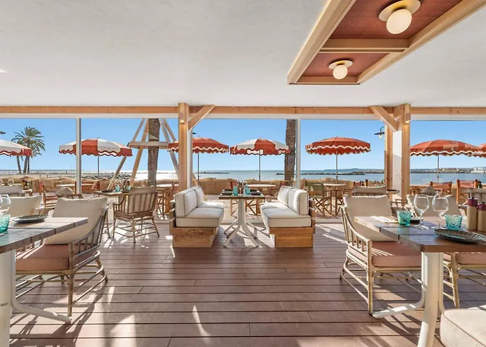 Holiday Inn Nice - Port St Laurent By Ihg
