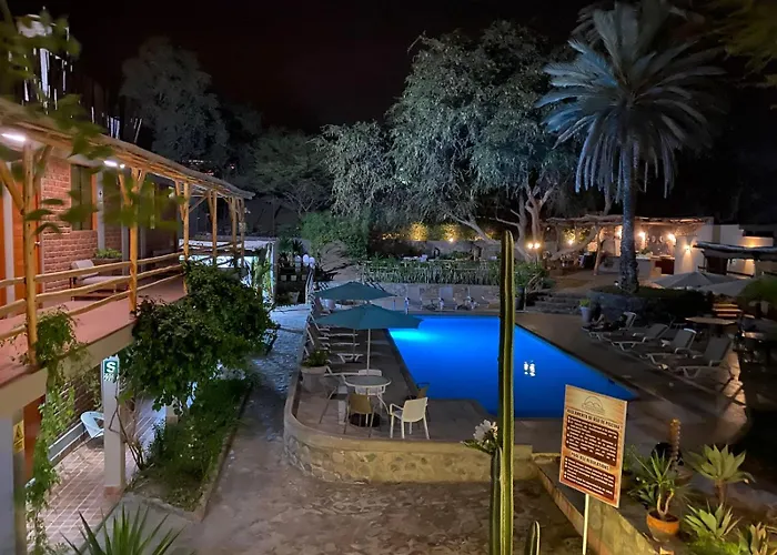 Hotel El Huacachinero Ica